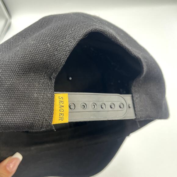 Seager Rugged Wear Black Snapback Adjustable Cap Baseball Hat - Picture 4 of 6